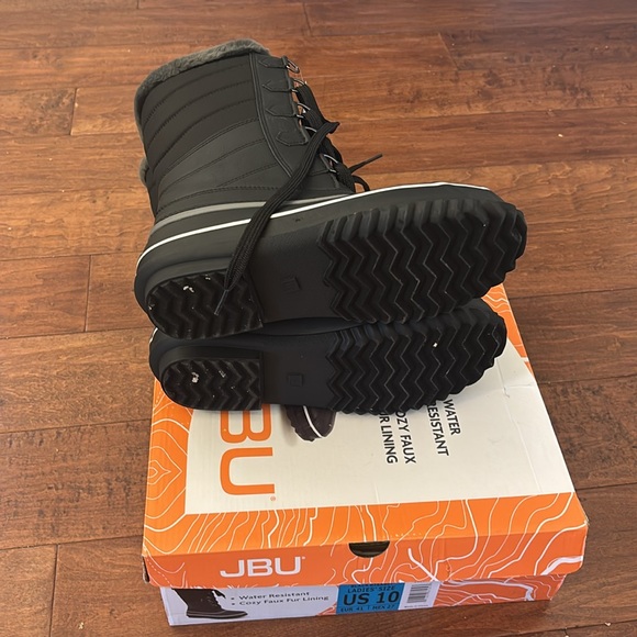 JBU Sabine Ladies' Size 10 Water Resistant Winter Boot, Black - Picture 4 of 7